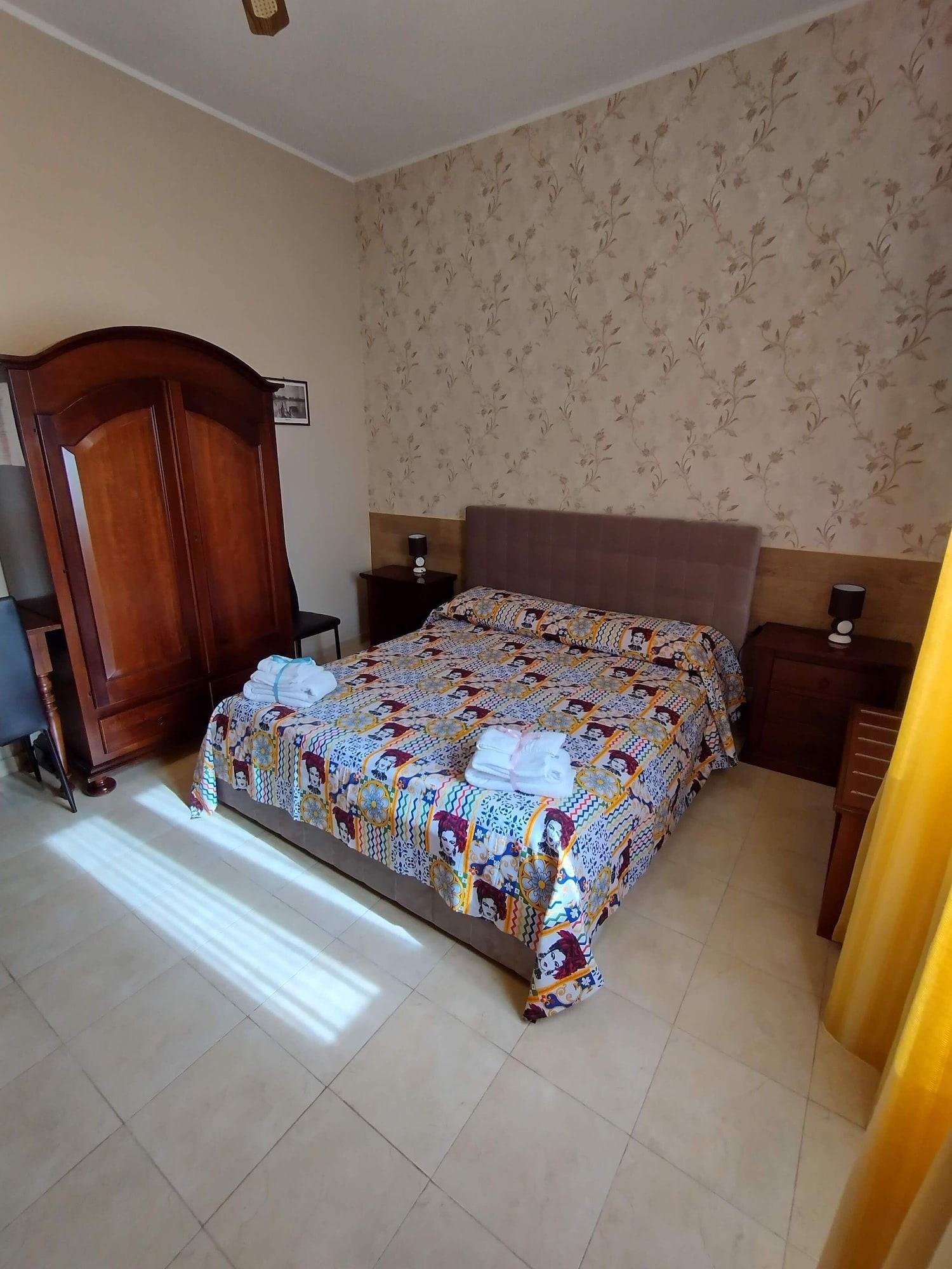 Bed & Breakfast Delle Palme Trapani Dış mekan fotoğraf