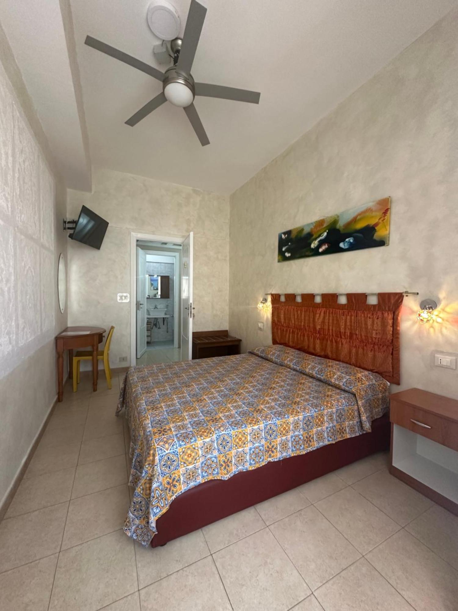 Bed & Breakfast Delle Palme Trapani Dış mekan fotoğraf