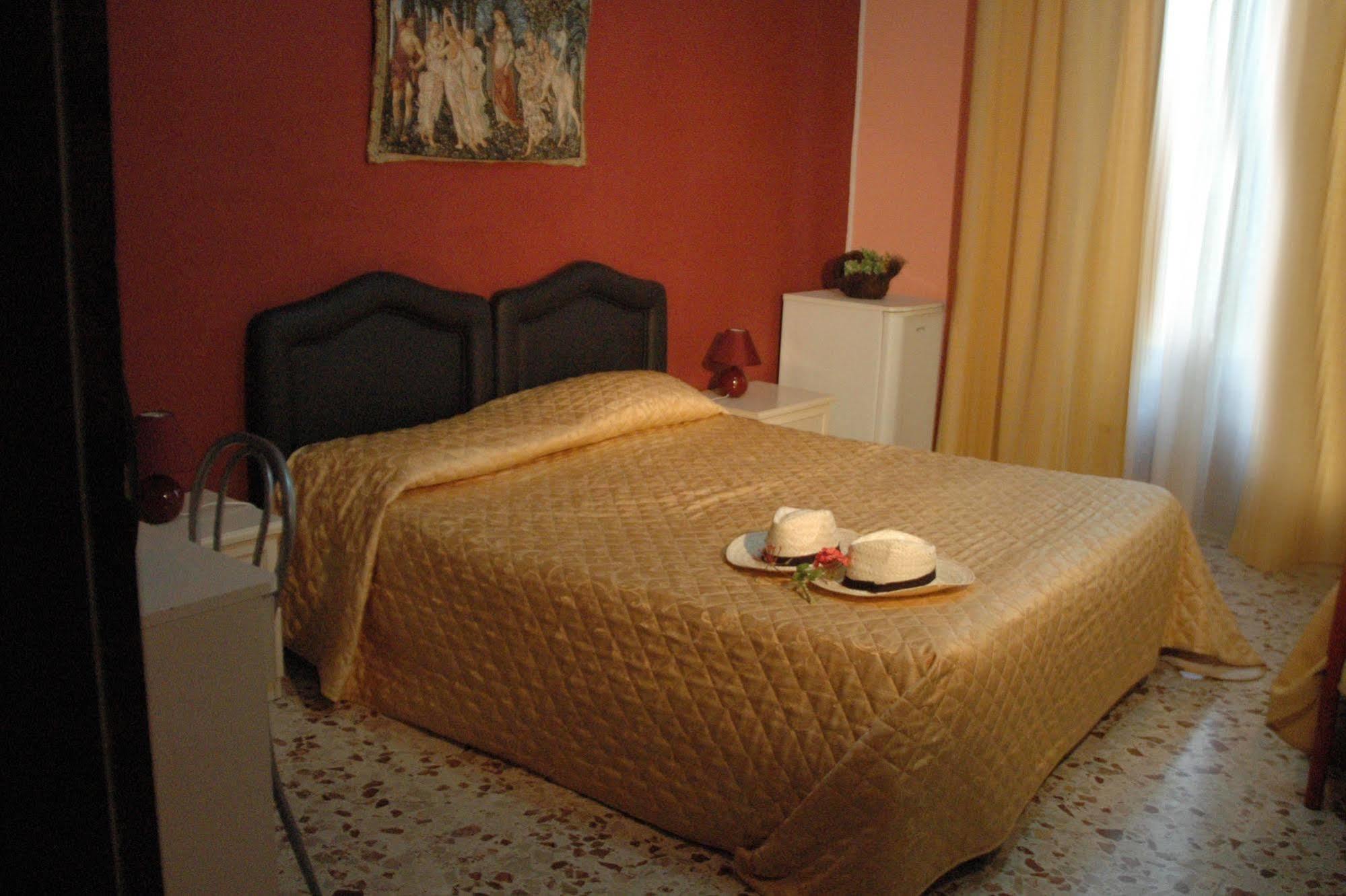 Bed & Breakfast Delle Palme Trapani Dış mekan fotoğraf