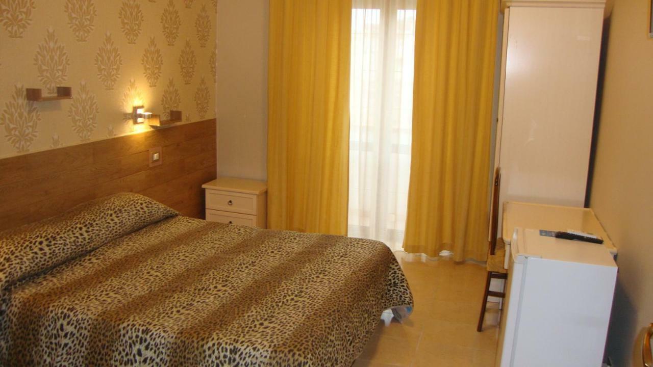 Bed & Breakfast Delle Palme Trapani Dış mekan fotoğraf